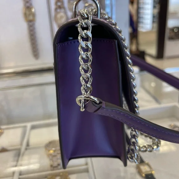 MICHAEL KORS Greenwich Md Ombré Signature Logo Tri-Fold Wallet
Dark Purple Multi - Picture 4 of 16